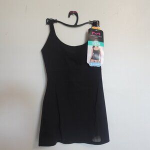 Maidenform Flexees Cami Sculpts Cool Comfort size Small Black New w/ tags
